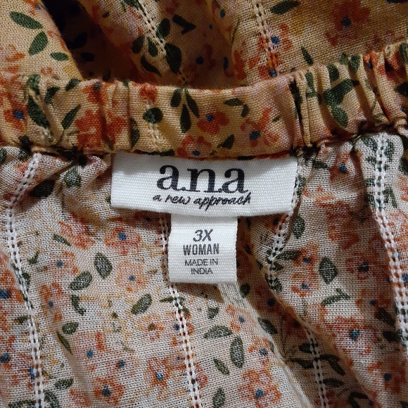 3x  a.n.a. new top - Picture 2 of 3